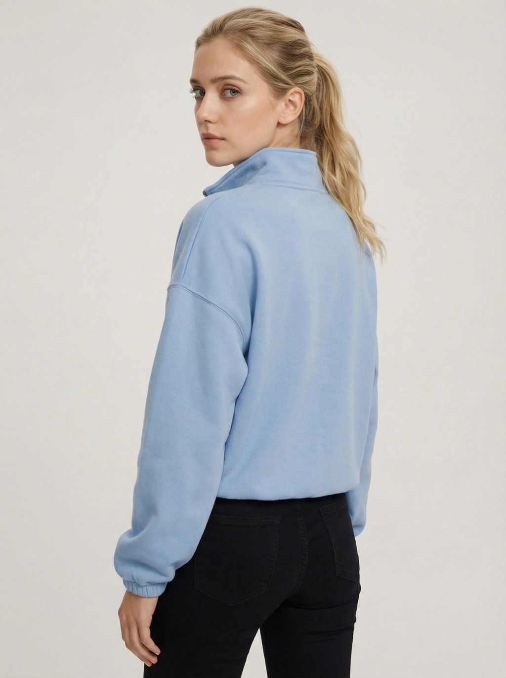 The Fit Pullover Blue