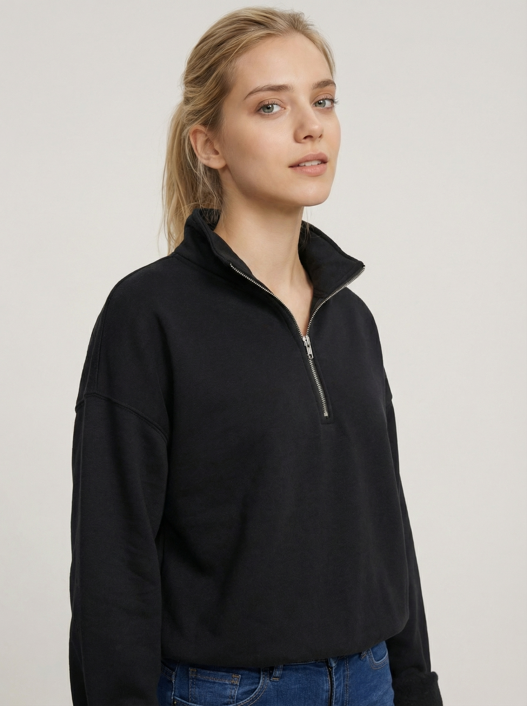 The Fit Pullover Black